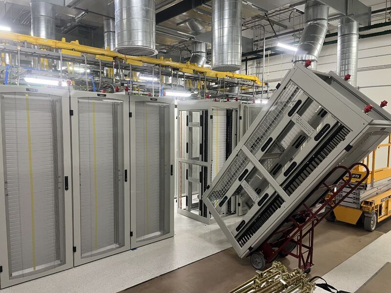 Data center electrician Arizona critical power